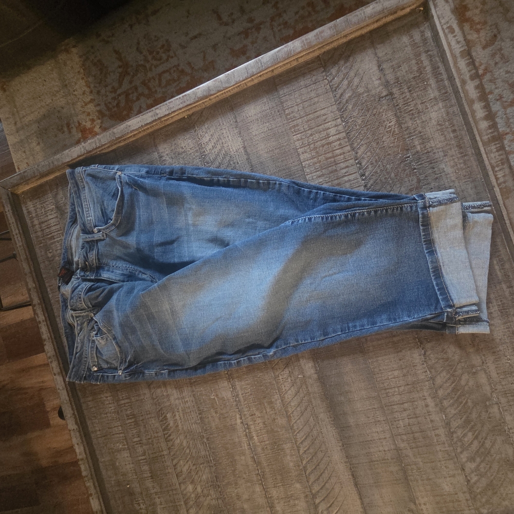 18w Earl Jeans Relaxed Fit Blue Denim with Embellished Pockets